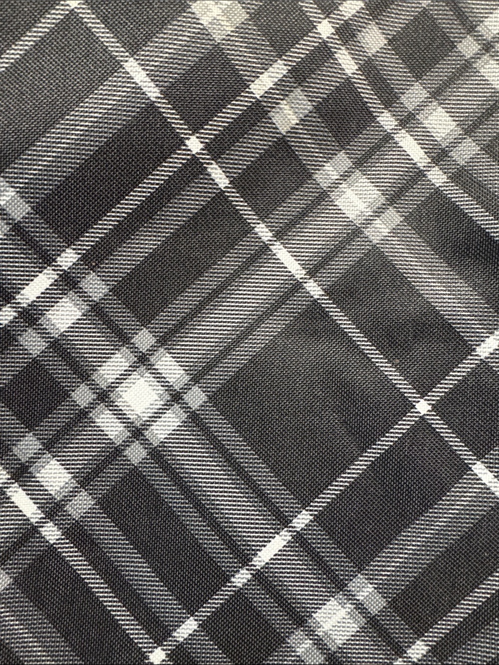 thirty- One Casserole Carry All - Gray and Black Plaid - Like New Condition - Picture 8 of 8